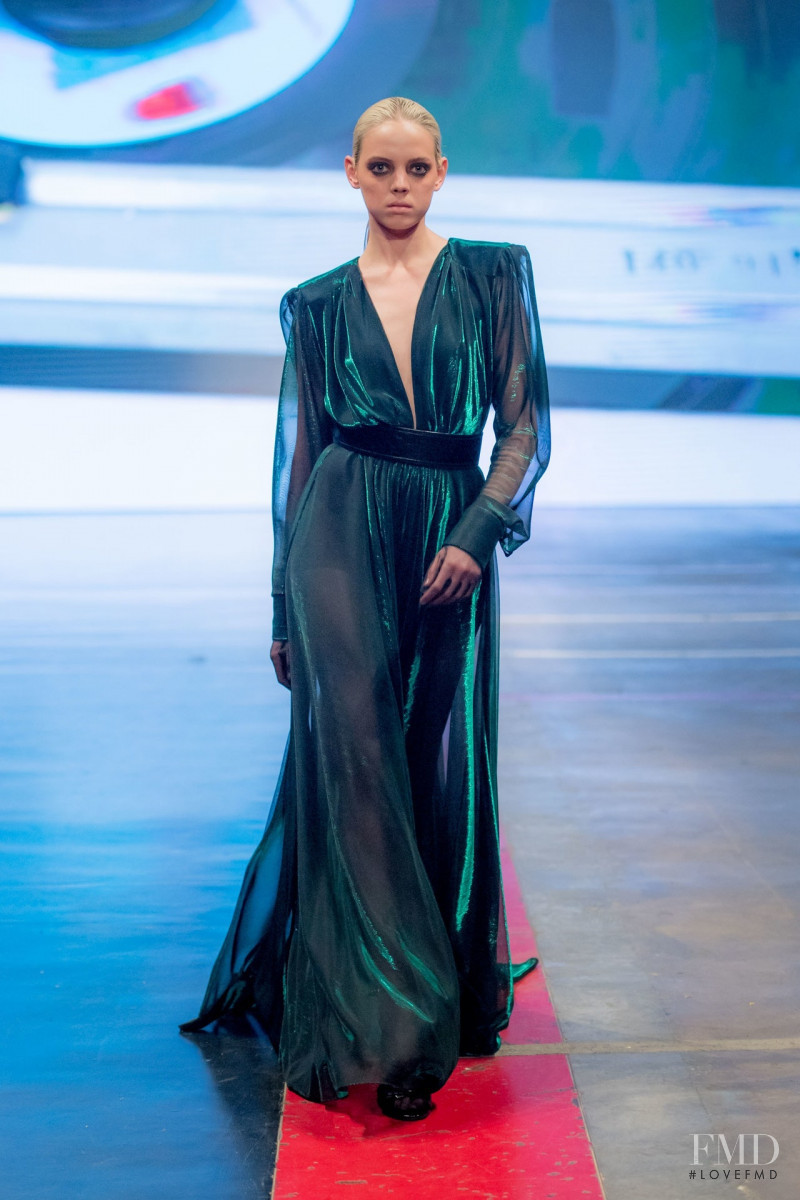 Mariana Zaragoza featured in  the Alfredo Martinez fashion show for Autumn/Winter 2019