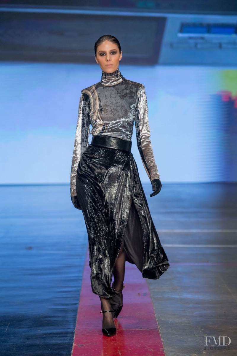 Iliana Ruiz featured in  the Alfredo Martinez fashion show for Autumn/Winter 2019