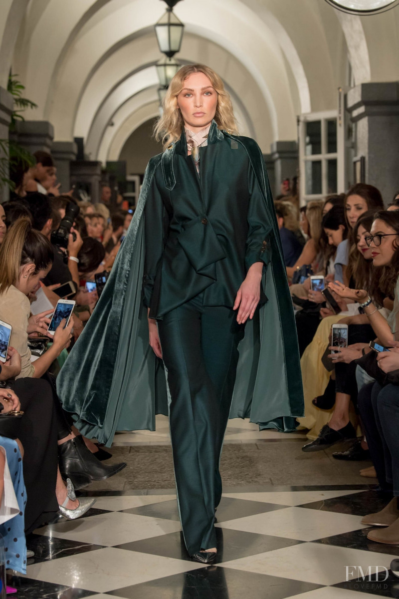 Annie van Rickley featured in  the Sandra Weil fashion show for Autumn/Winter 2019