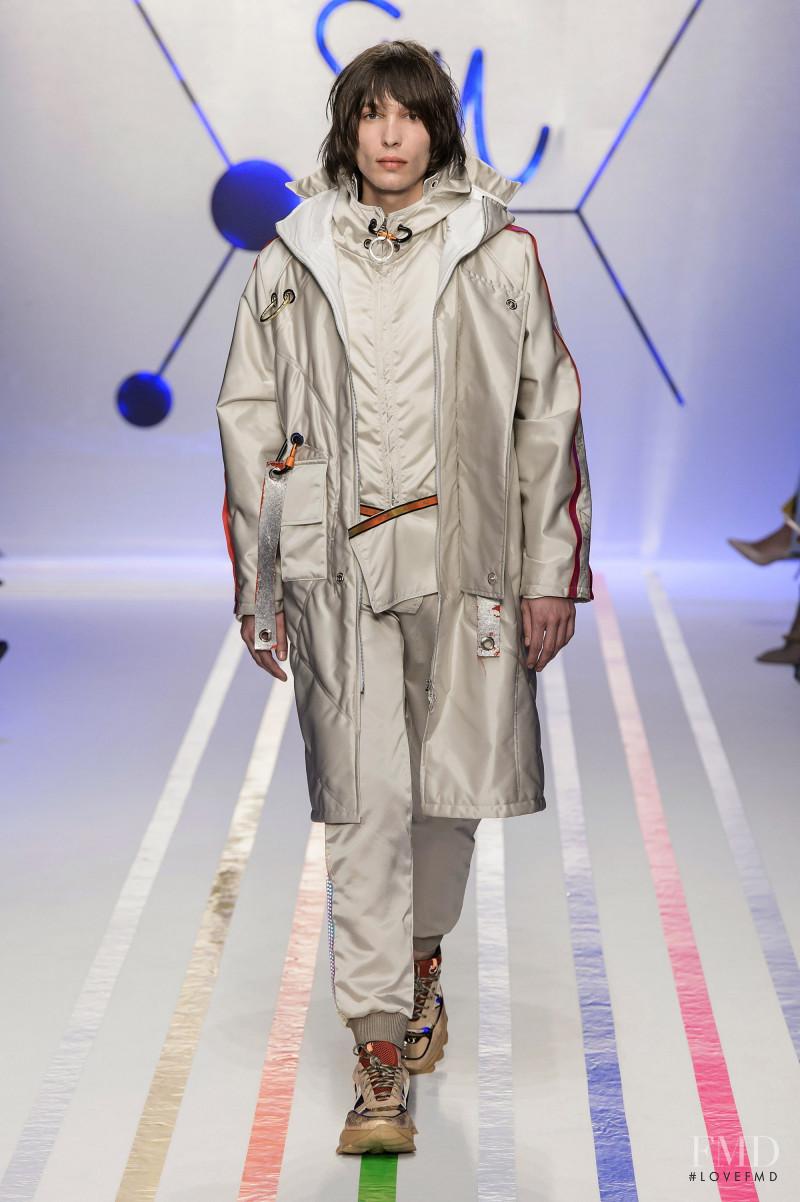 HORO - Au197Sm fashion show for Autumn/Winter 2019