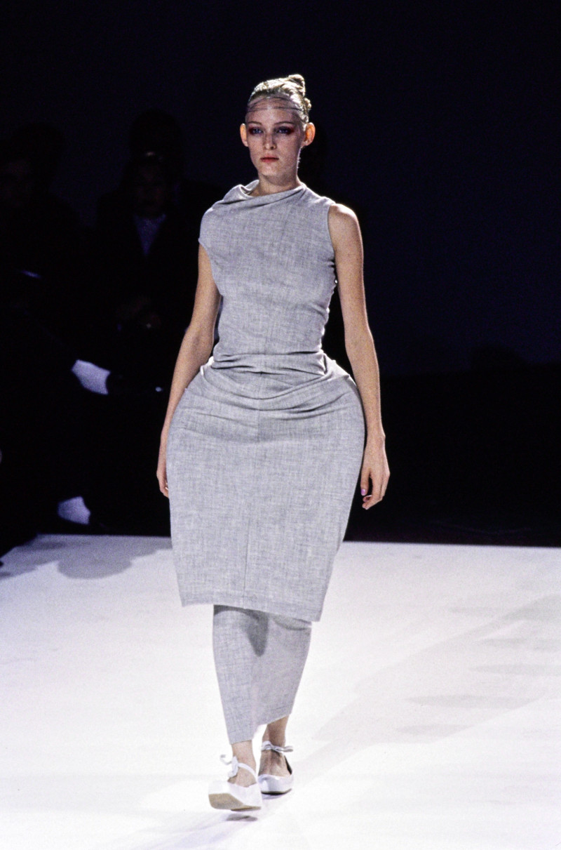 Comme Des Garcons fashion show for Spring/Summer 1997