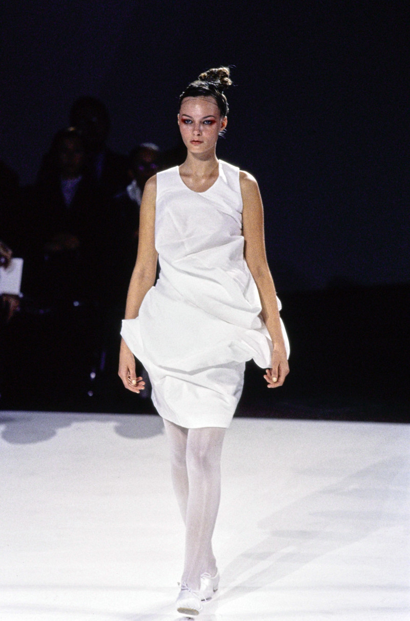 Comme Des Garcons fashion show for Spring/Summer 1997
