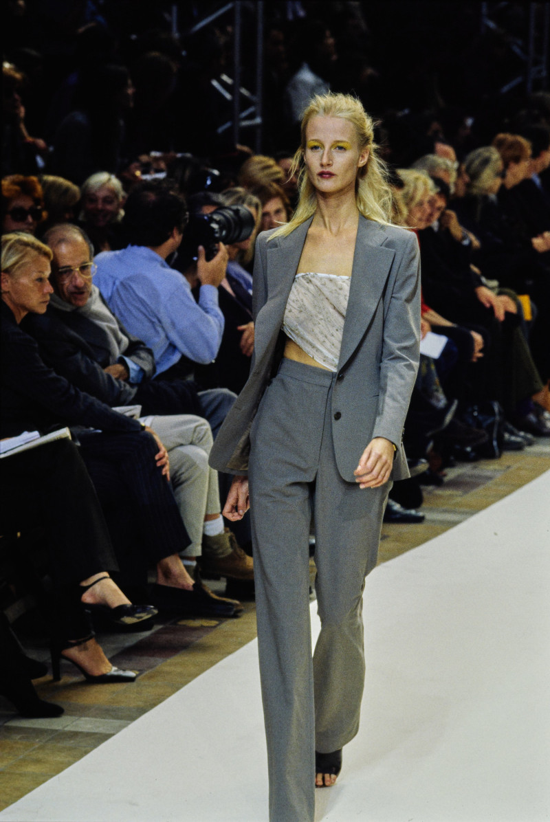 Cerruti fashion show for Spring/Summer 1997