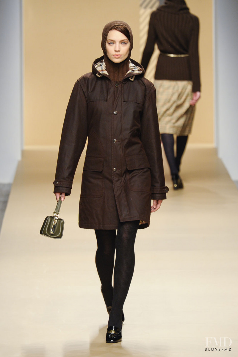 DAKS fashion show for Autumn/Winter 2011