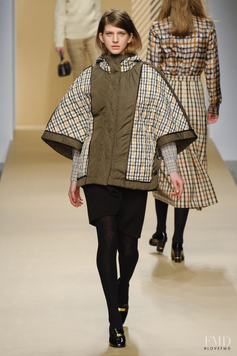 Caterina Ravaglia featured in  the DAKS fashion show for Autumn/Winter 2011