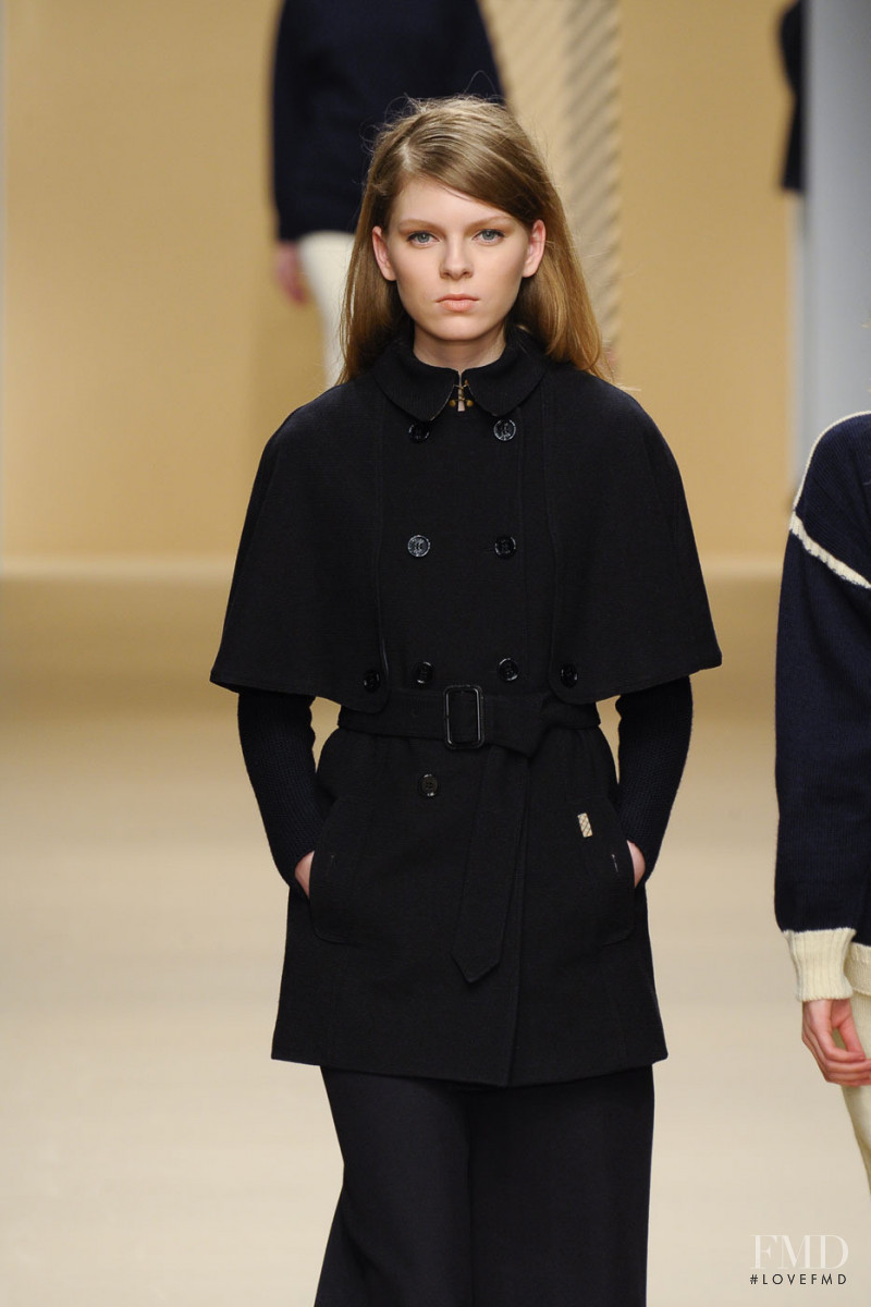 DAKS fashion show for Autumn/Winter 2011