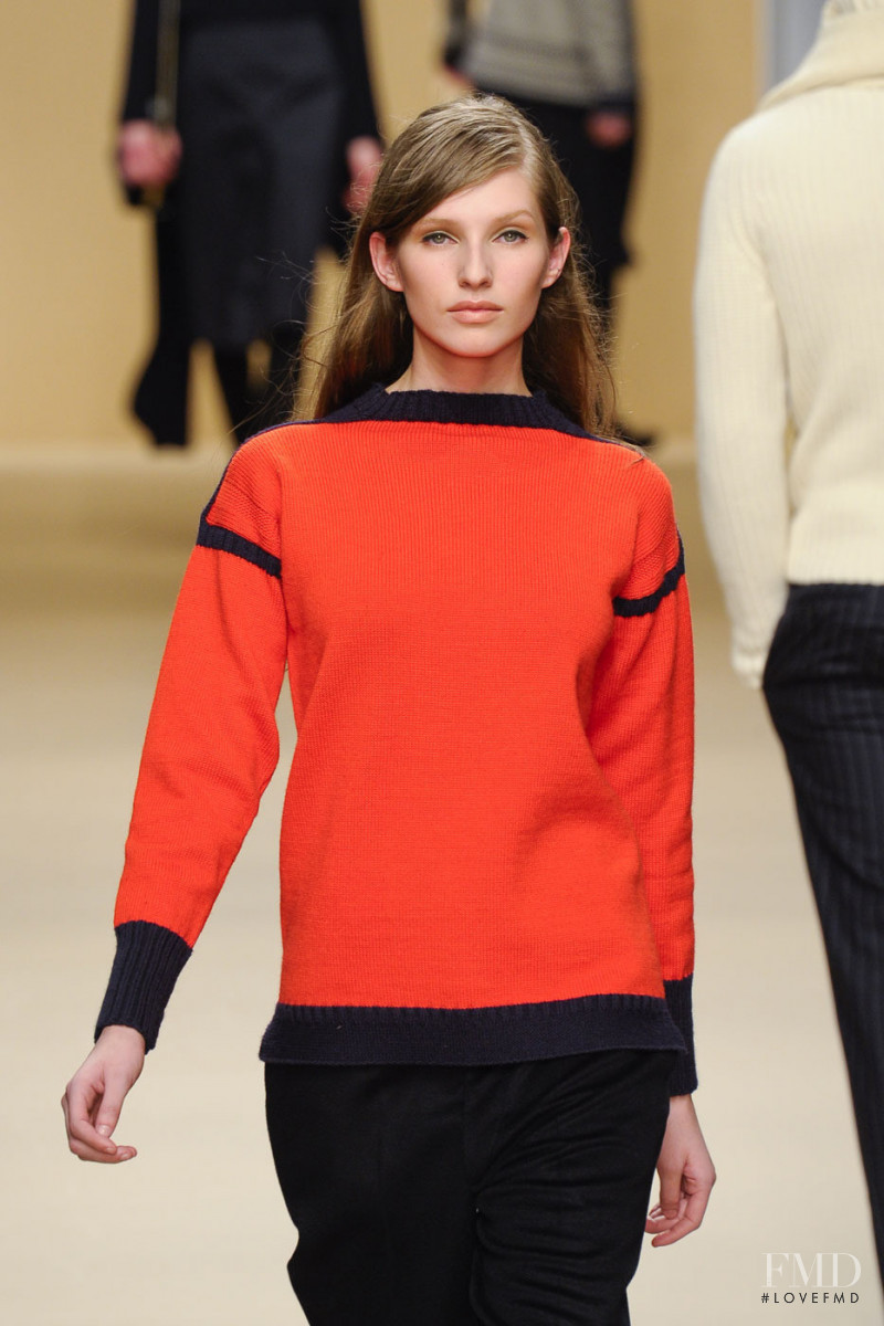 DAKS fashion show for Autumn/Winter 2011