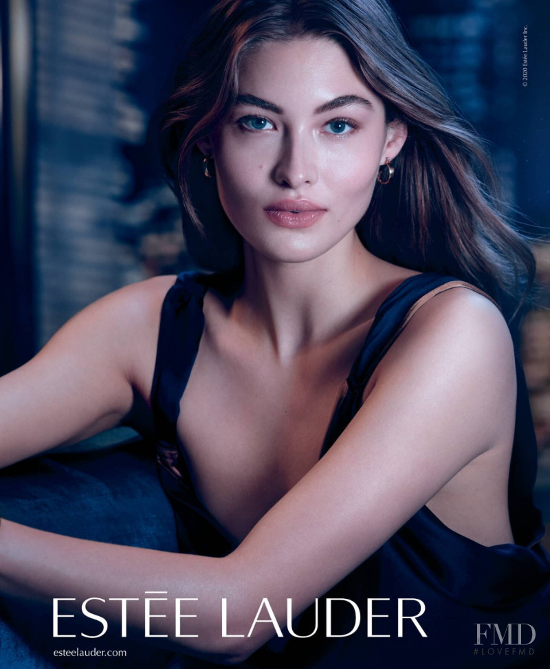 Grace Elizabeth featured in  the Estée Lauder advertisement for Autumn/Winter 2020
