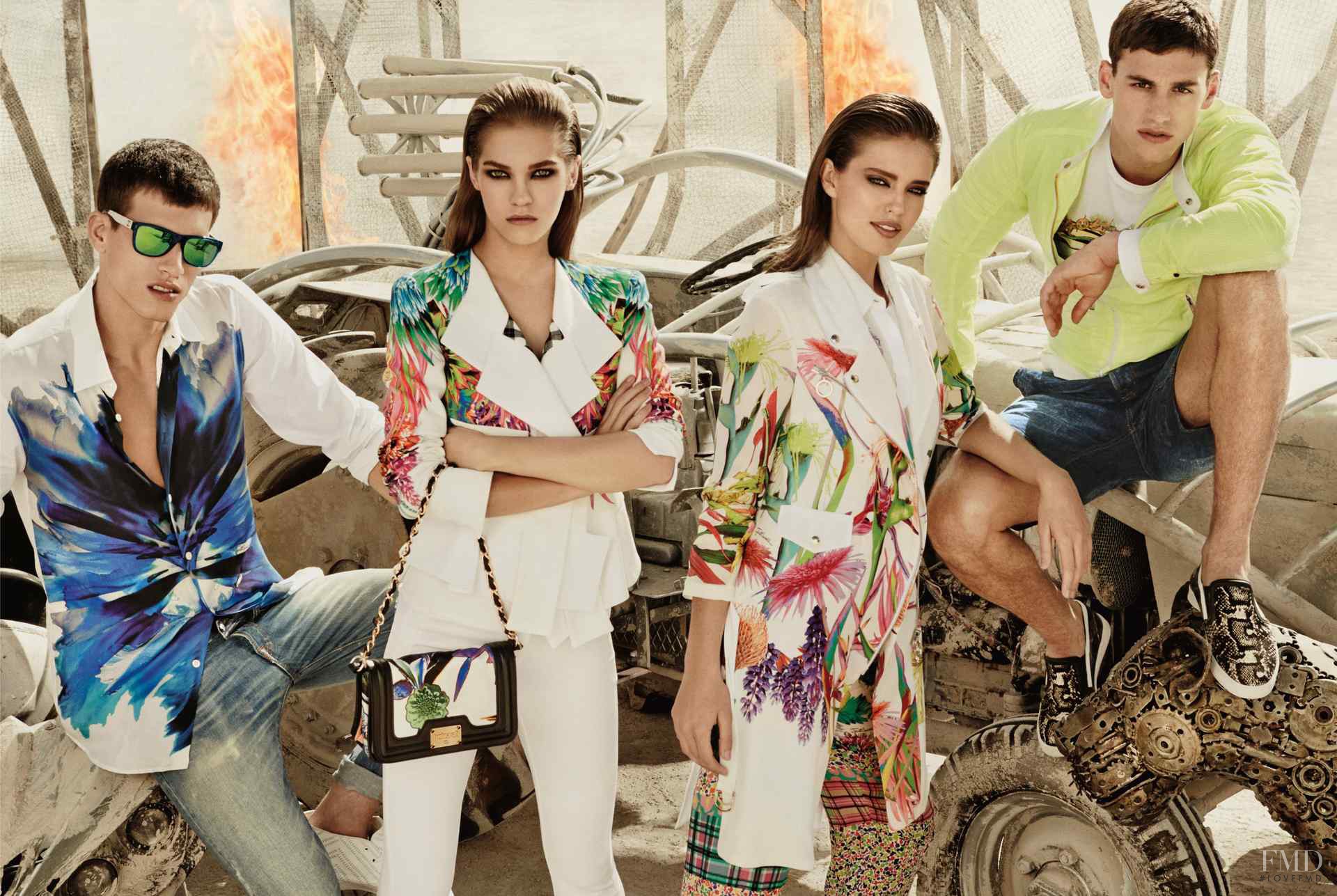 Just collection. Just Cavalli SS campaign. Just Cavalli одежда. Бренд just Cavalli. Бренд одежды Роберто Кавалли.