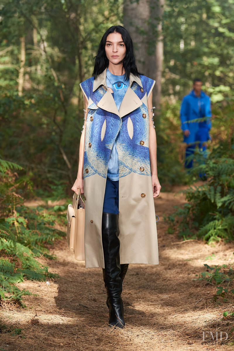 Mariacarla Boscono featured in  the Burberry fashion show for Spring/Summer 2021