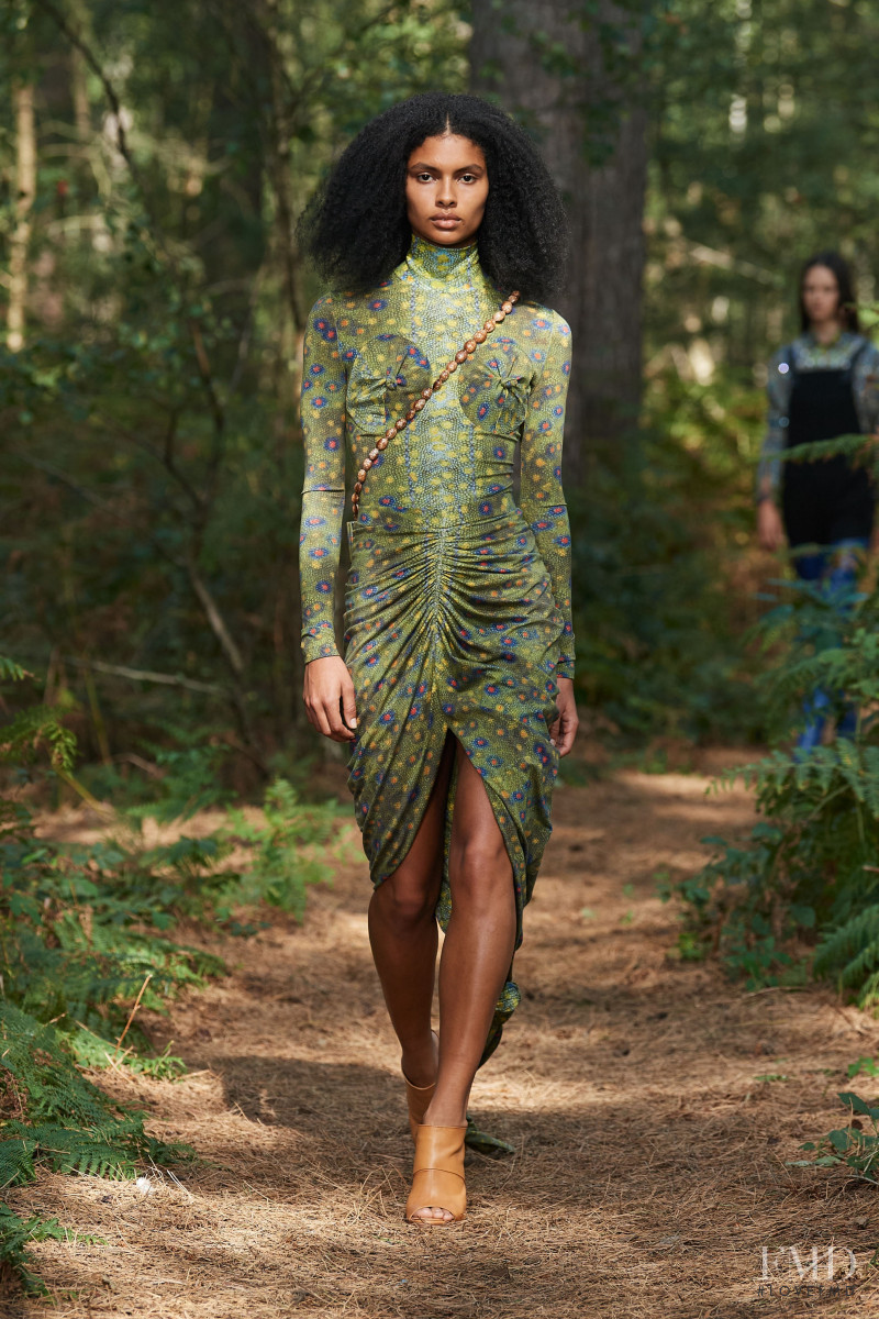 Mariana Pardinho featured in  the Burberry fashion show for Spring/Summer 2021