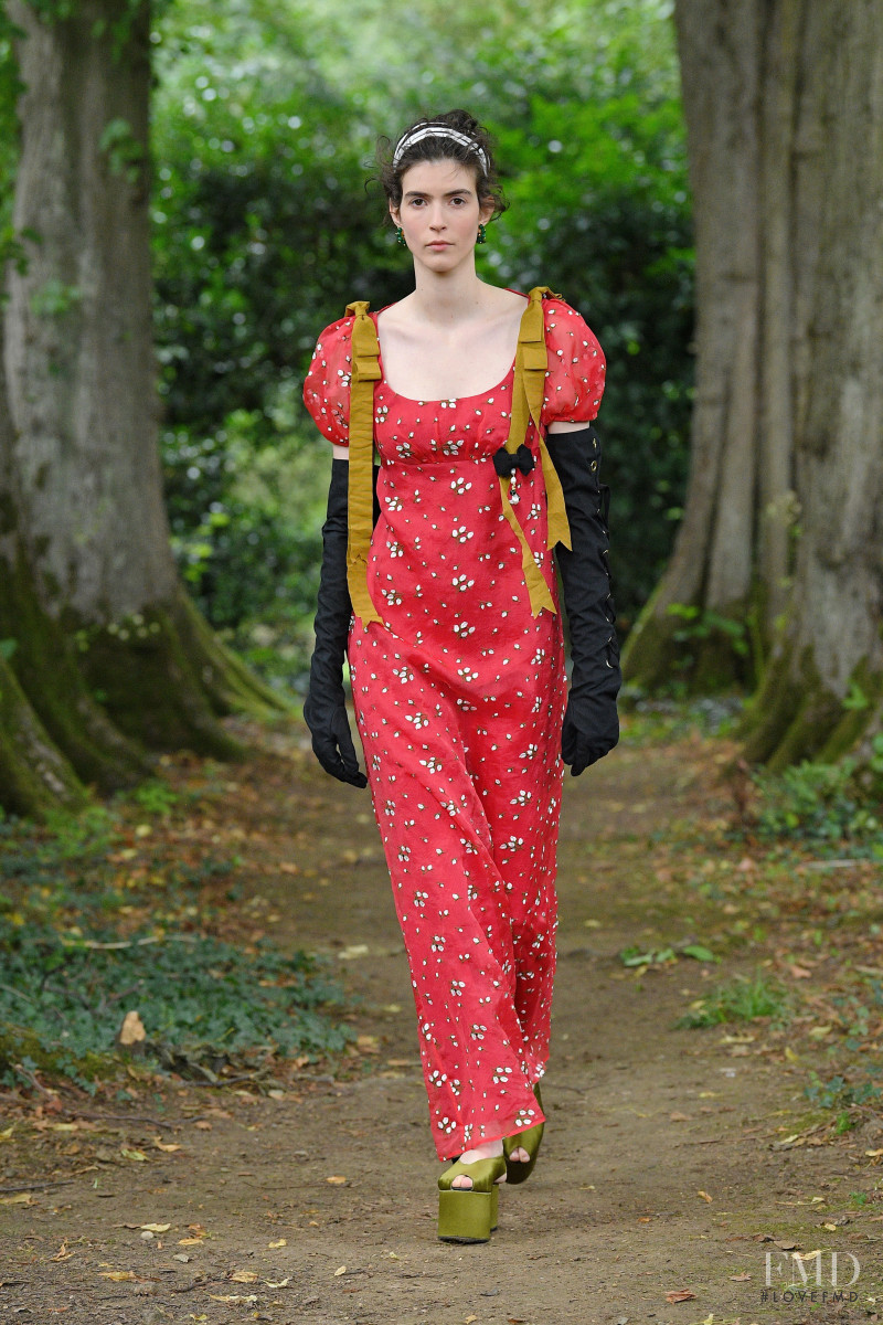 Elisa Mitrofan featured in  the Erdem fashion show for Spring/Summer 2021