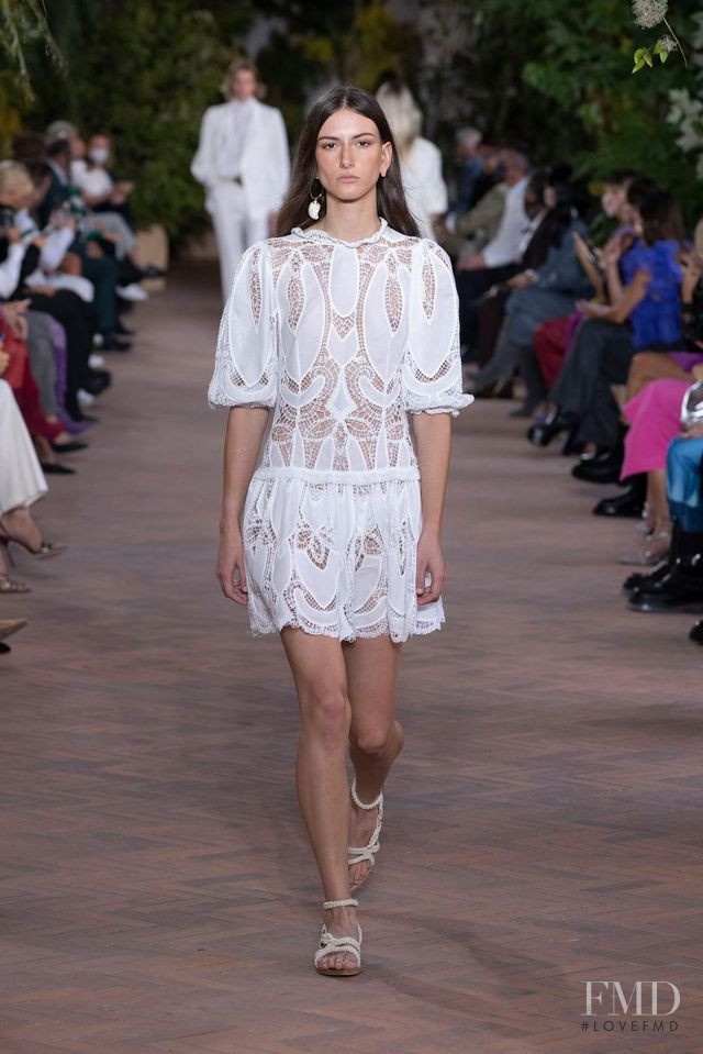 Alberta Ferretti fashion show for Spring/Summer 2021