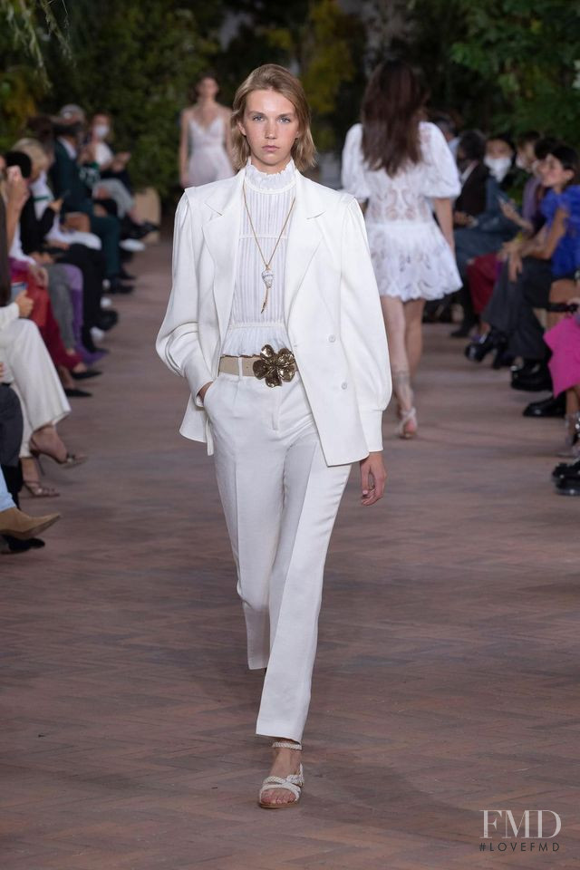 Alberta Ferretti fashion show for Spring/Summer 2021