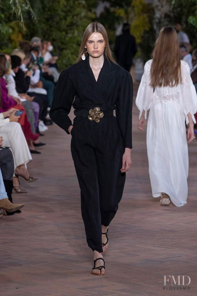 Alberta Ferretti fashion show for Spring/Summer 2021