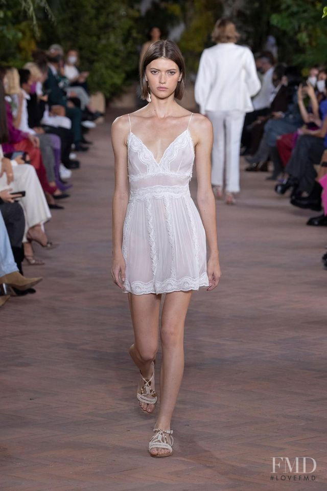 Alberta Ferretti fashion show for Spring/Summer 2021