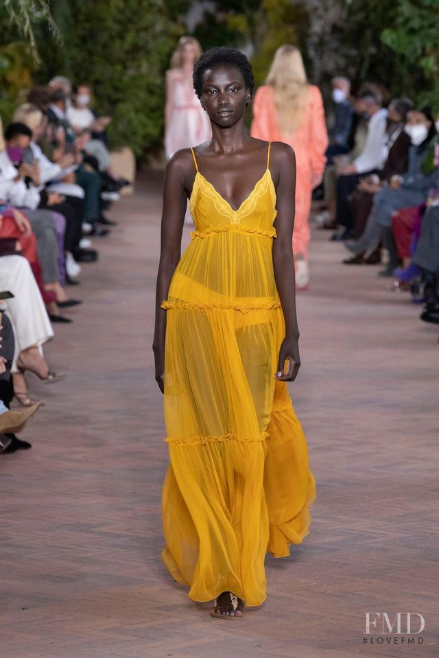 Alberta Ferretti fashion show for Spring/Summer 2021