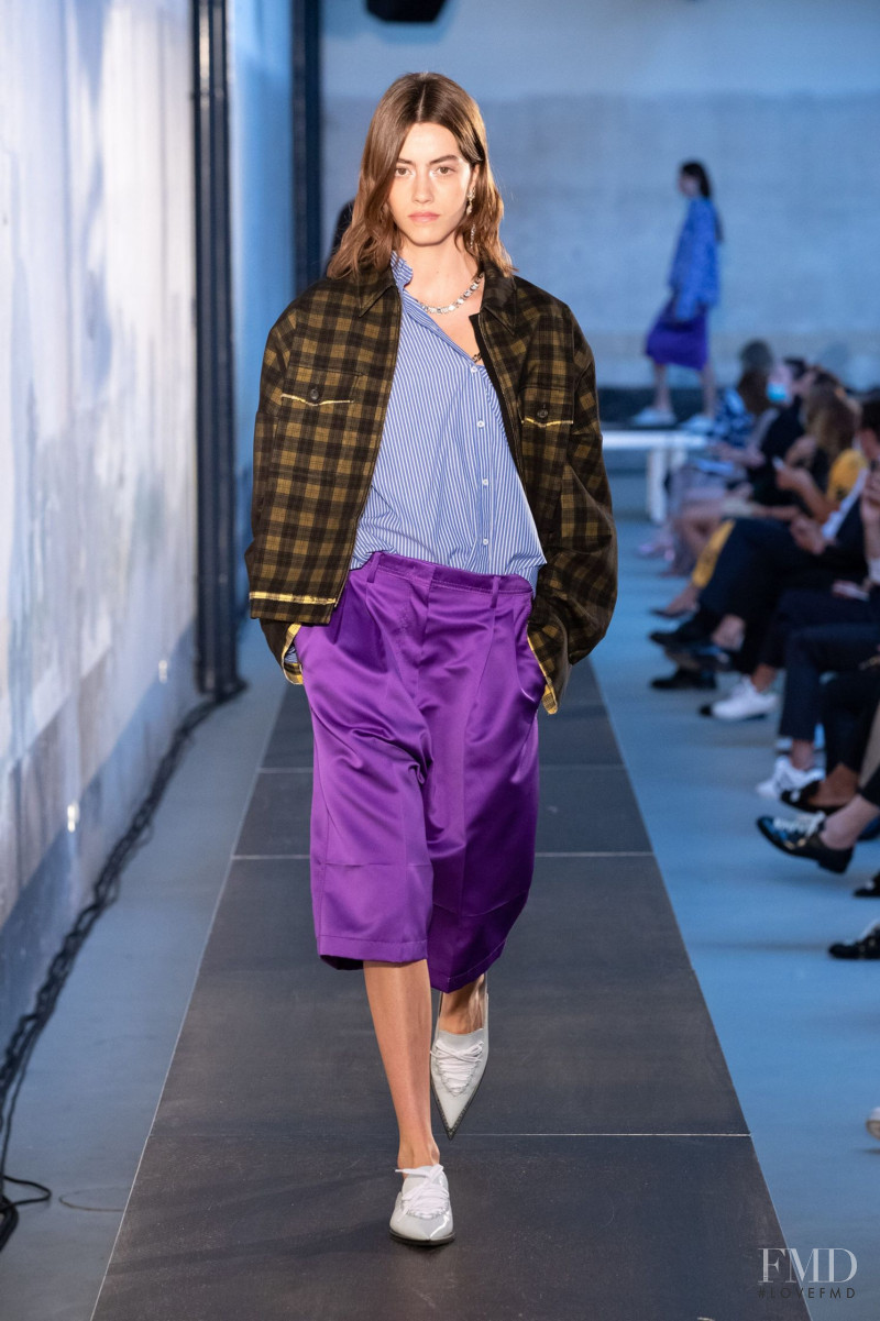 N° 21 fashion show for Spring/Summer 2021