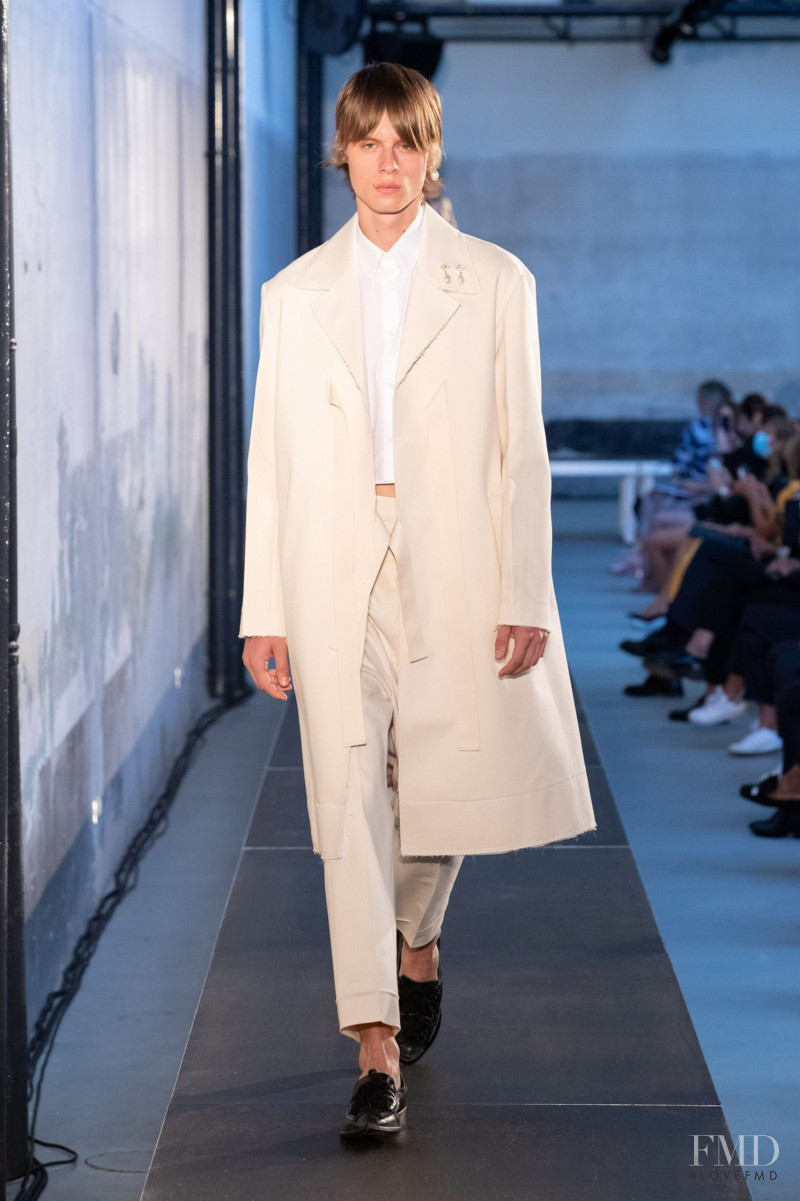 N° 21 fashion show for Spring/Summer 2021