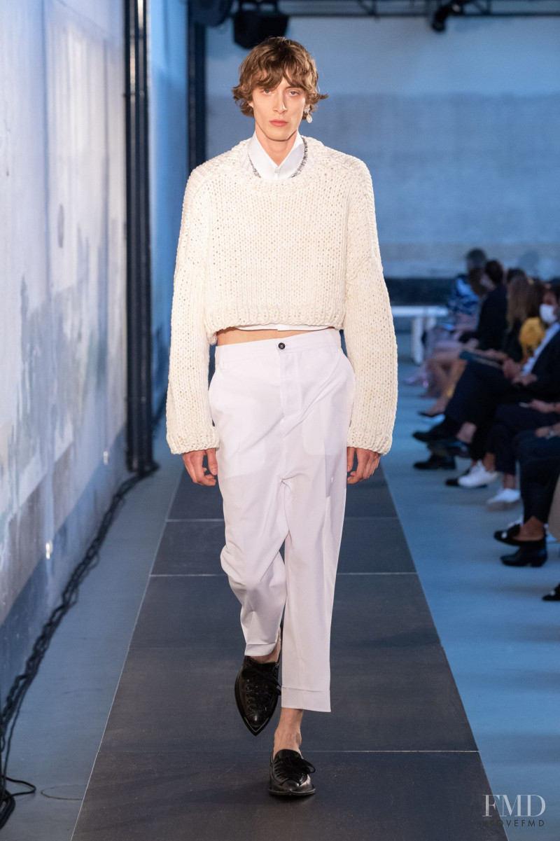 N° 21 fashion show for Spring/Summer 2021