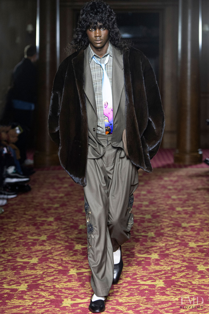 Edward Crutchley fashion show for Spring/Summer 2022