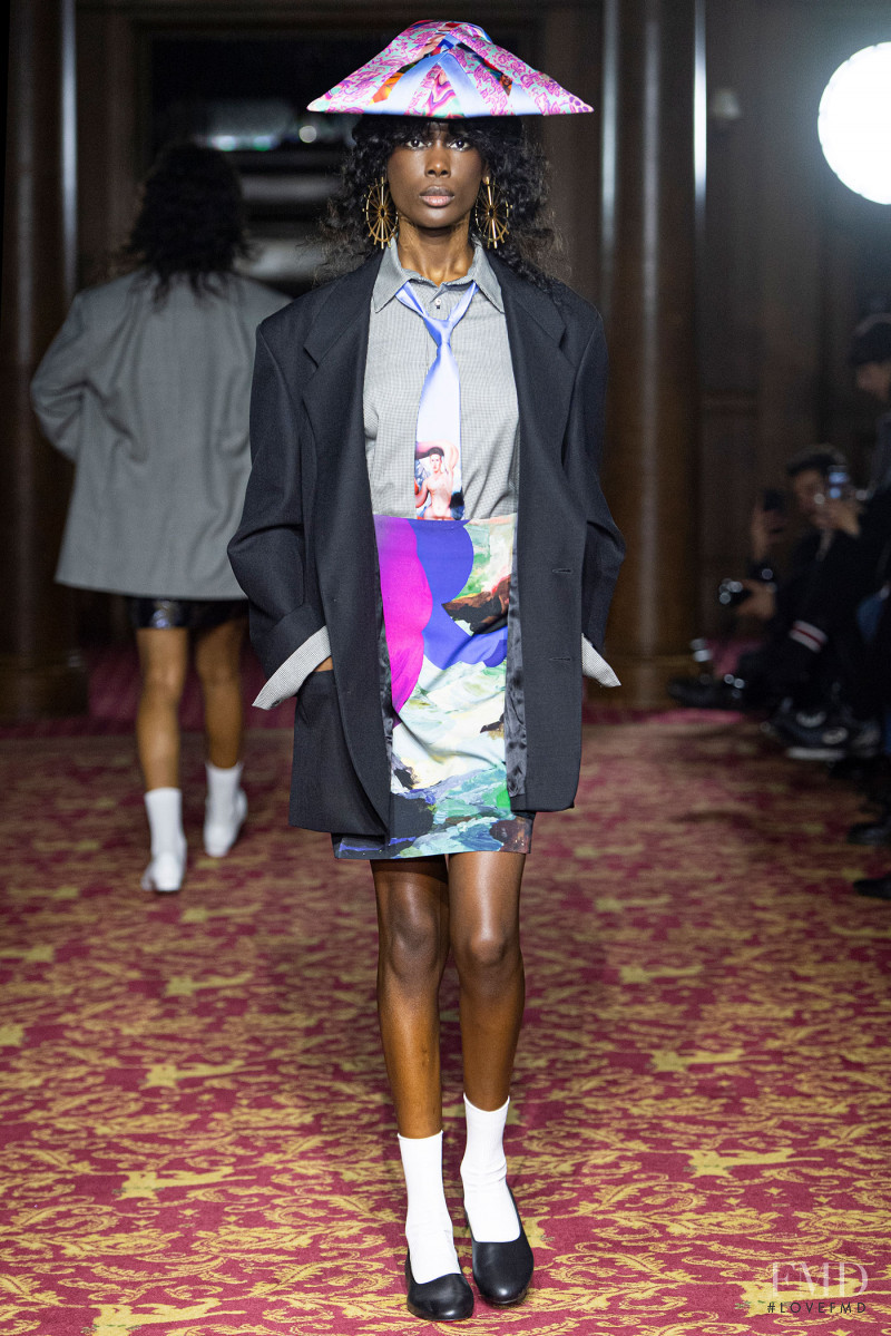 Edward Crutchley fashion show for Spring/Summer 2022