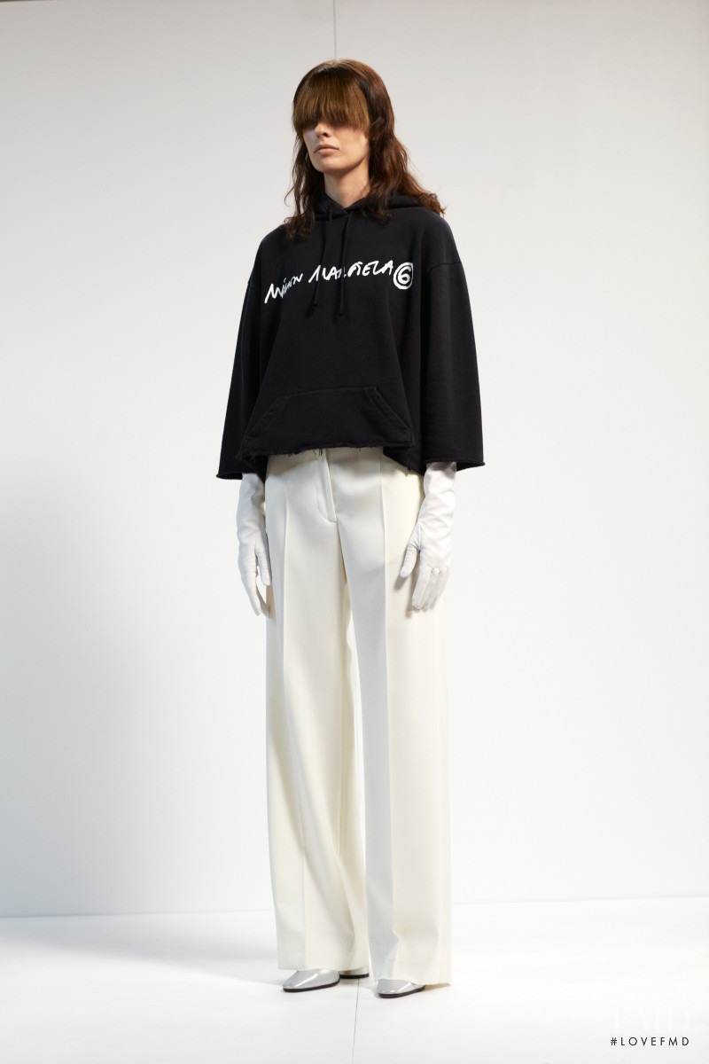 MM6 Maison Martin Margiela lookbook for Spring/Summer 2021