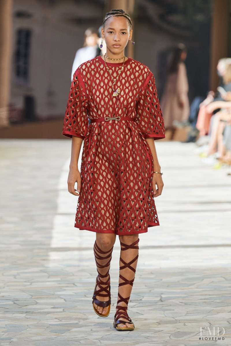 Ports 1961 fashion show for Spring/Summer 2021