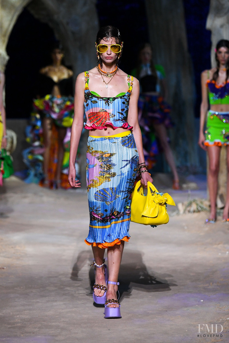 Mila van Eeten featured in  the Versace fashion show for Spring/Summer 2021