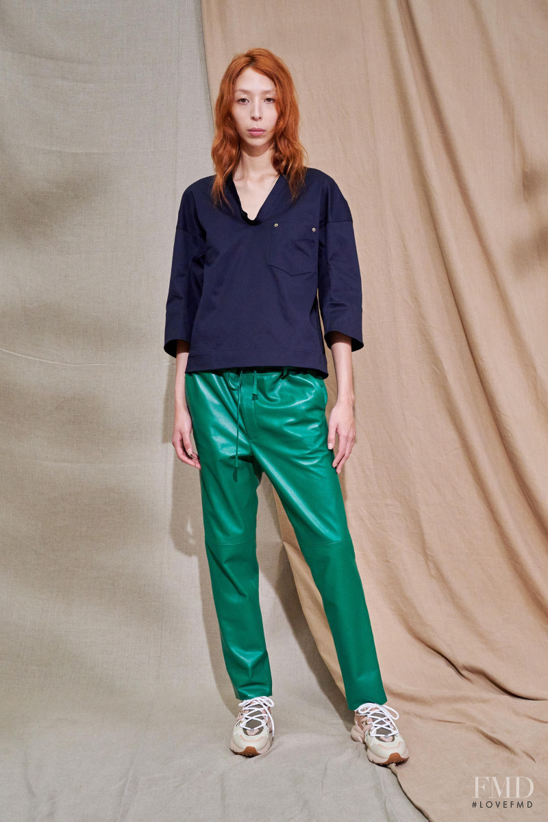 Tod\'s lookbook for Spring/Summer 2021
