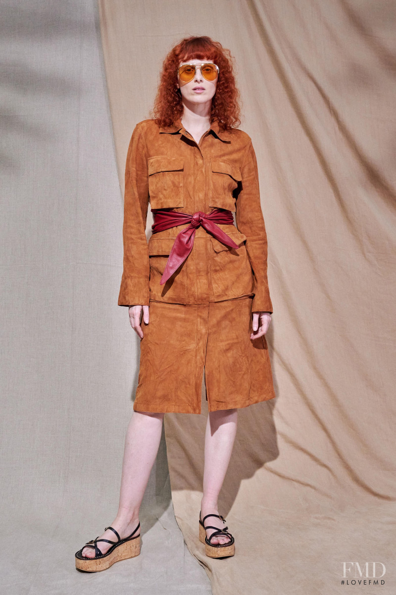 Karen Elson featured in  the Tod\'s lookbook for Spring/Summer 2021