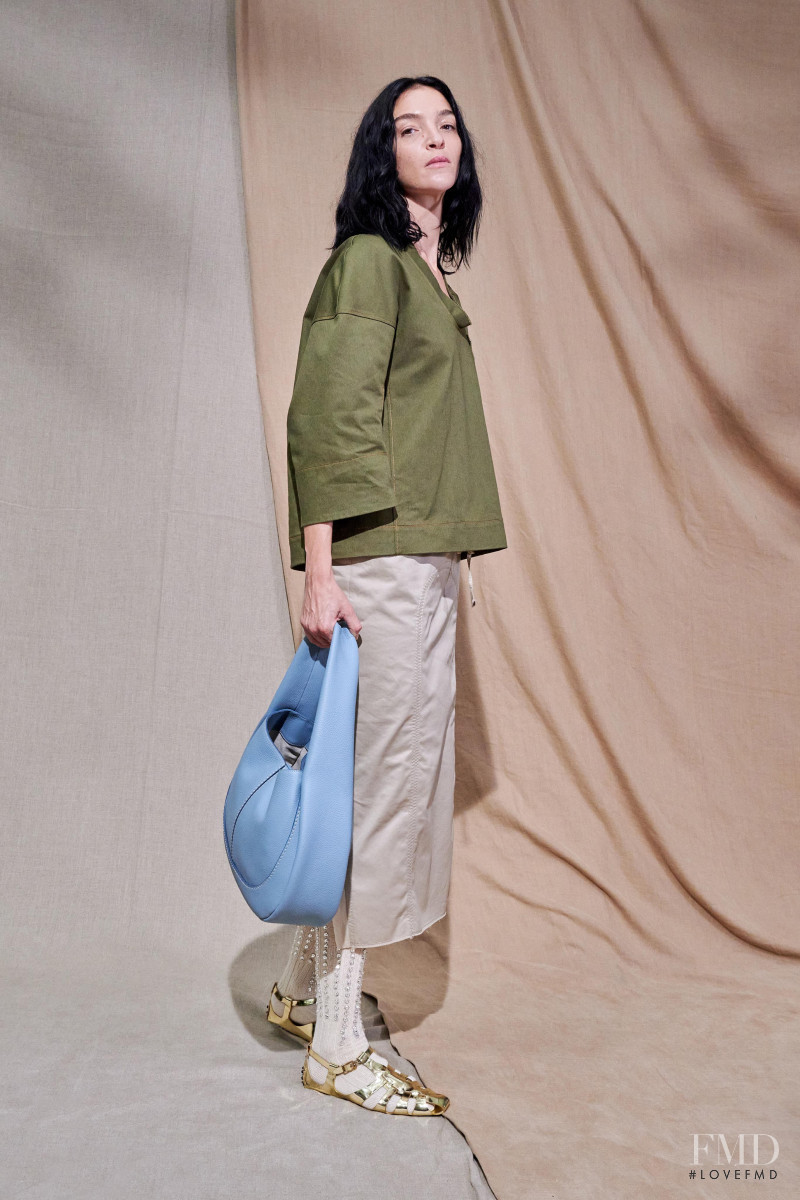 Tod\'s lookbook for Spring/Summer 2021