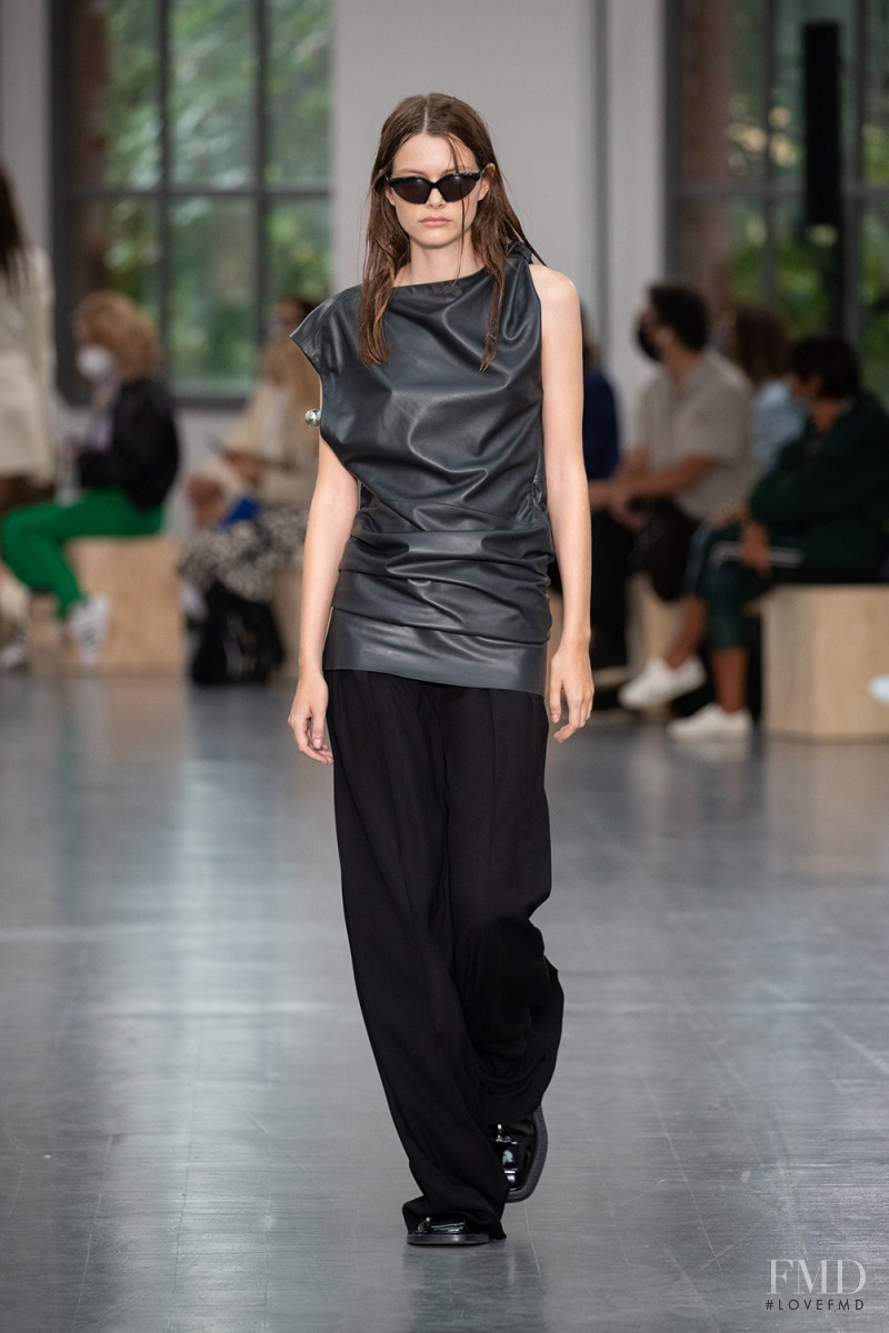 Louise Robert featured in  the Sportmax fashion show for Spring/Summer 2021