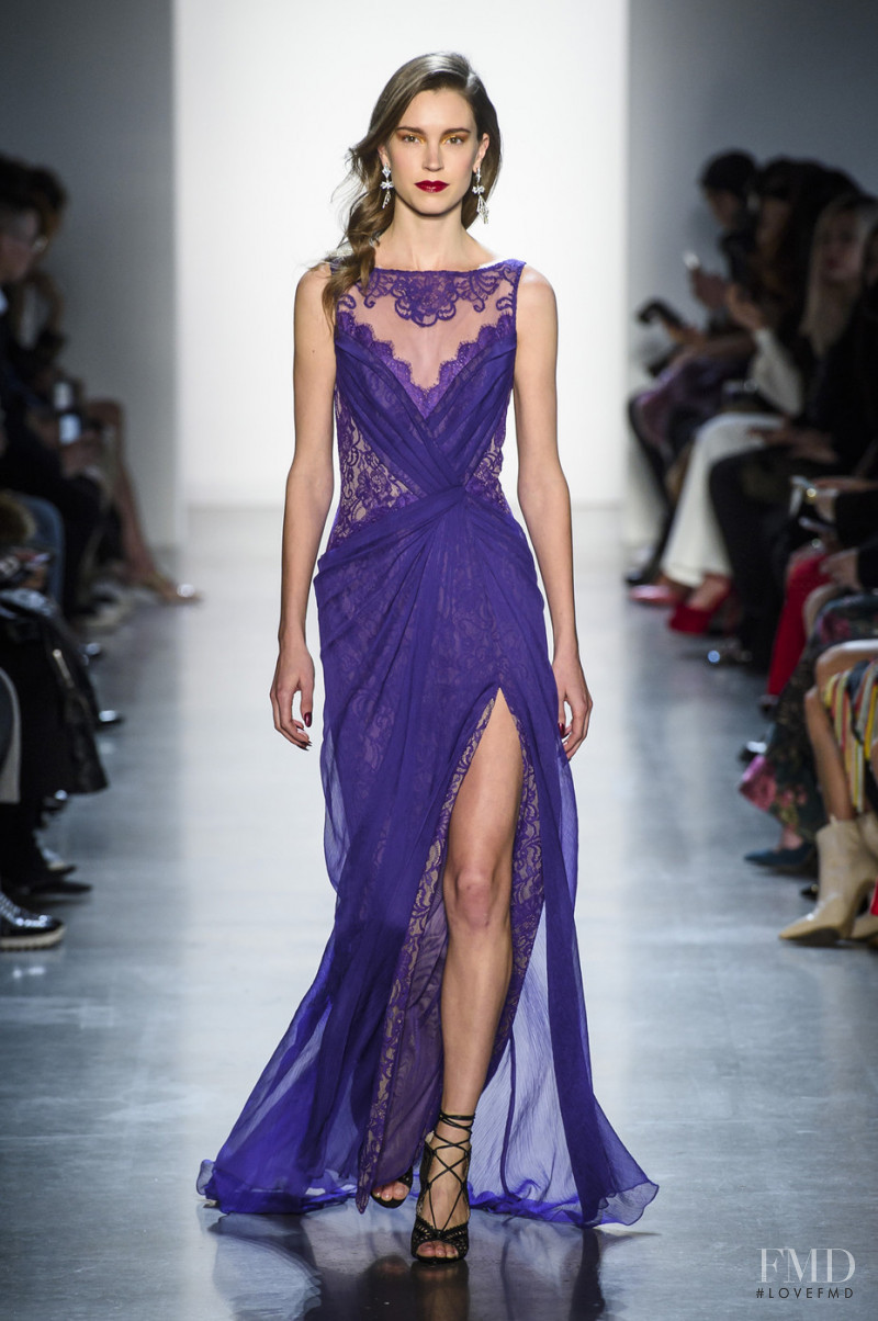 Tadashi Shoji fashion show for Autumn/Winter 2018