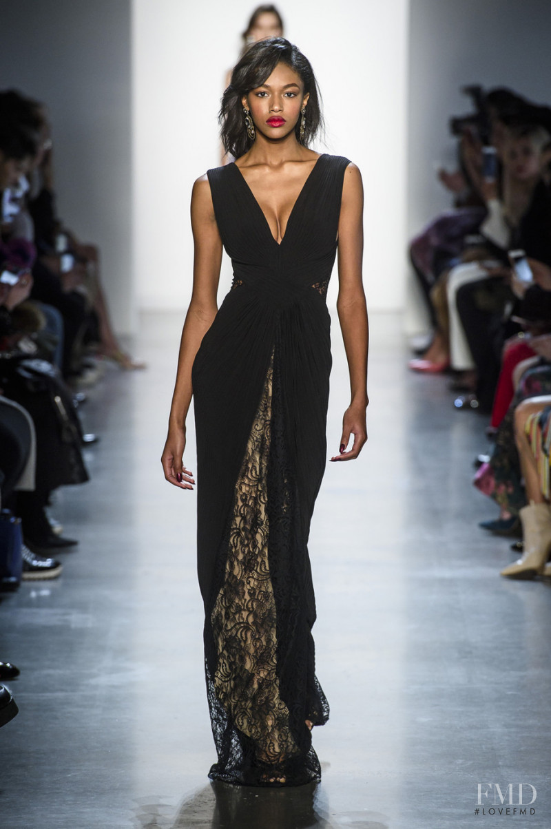 Tadashi Shoji fashion show for Autumn/Winter 2018