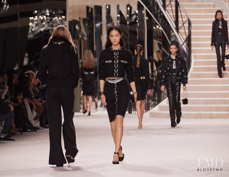 Chanel Metiers D\'Art fashion show for Autumn/Winter 2019