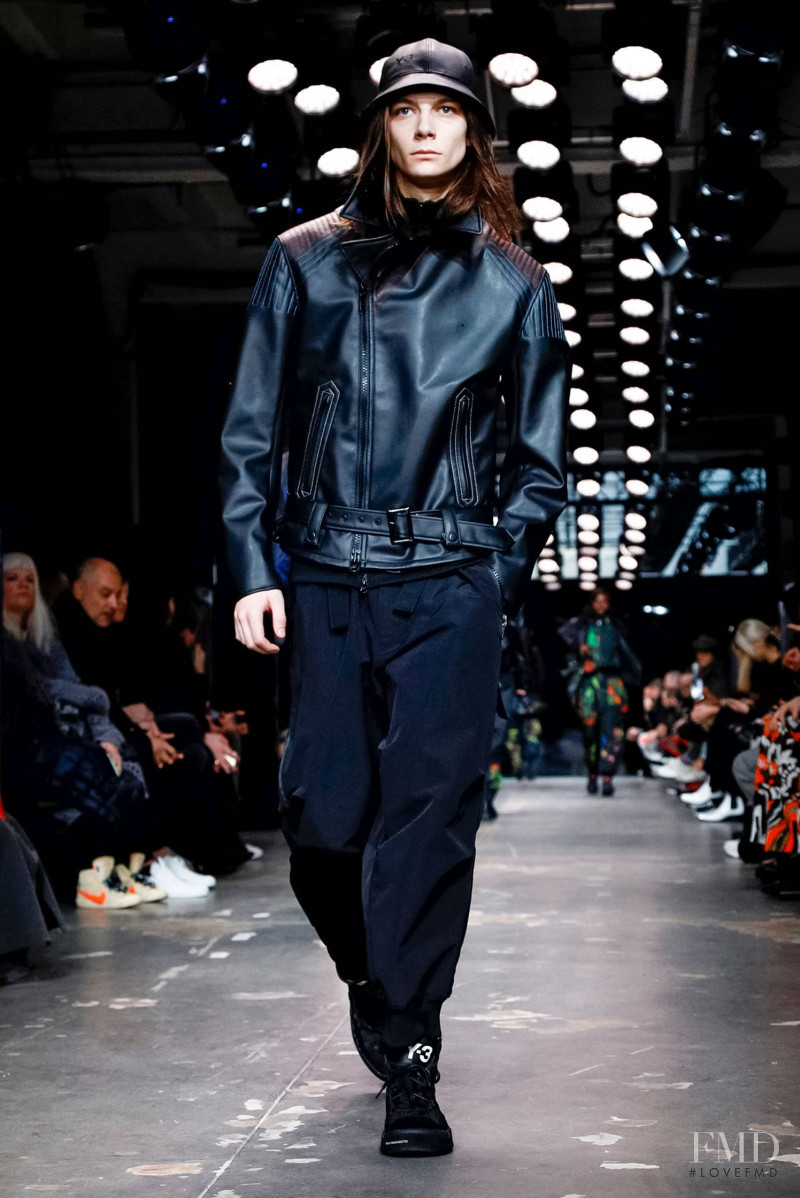 Y-3 fashion show for Autumn/Winter 2019