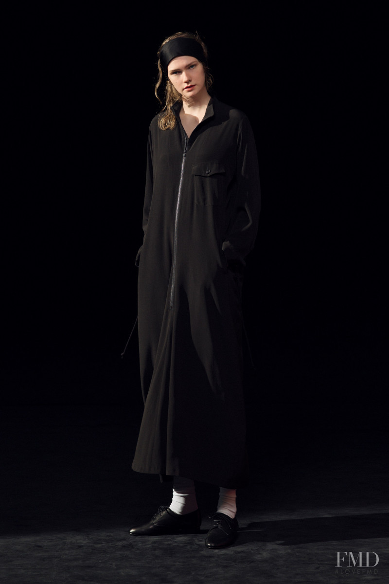 Y\'s by Yohji Yamamoto lookbook for Spring/Summer 2021