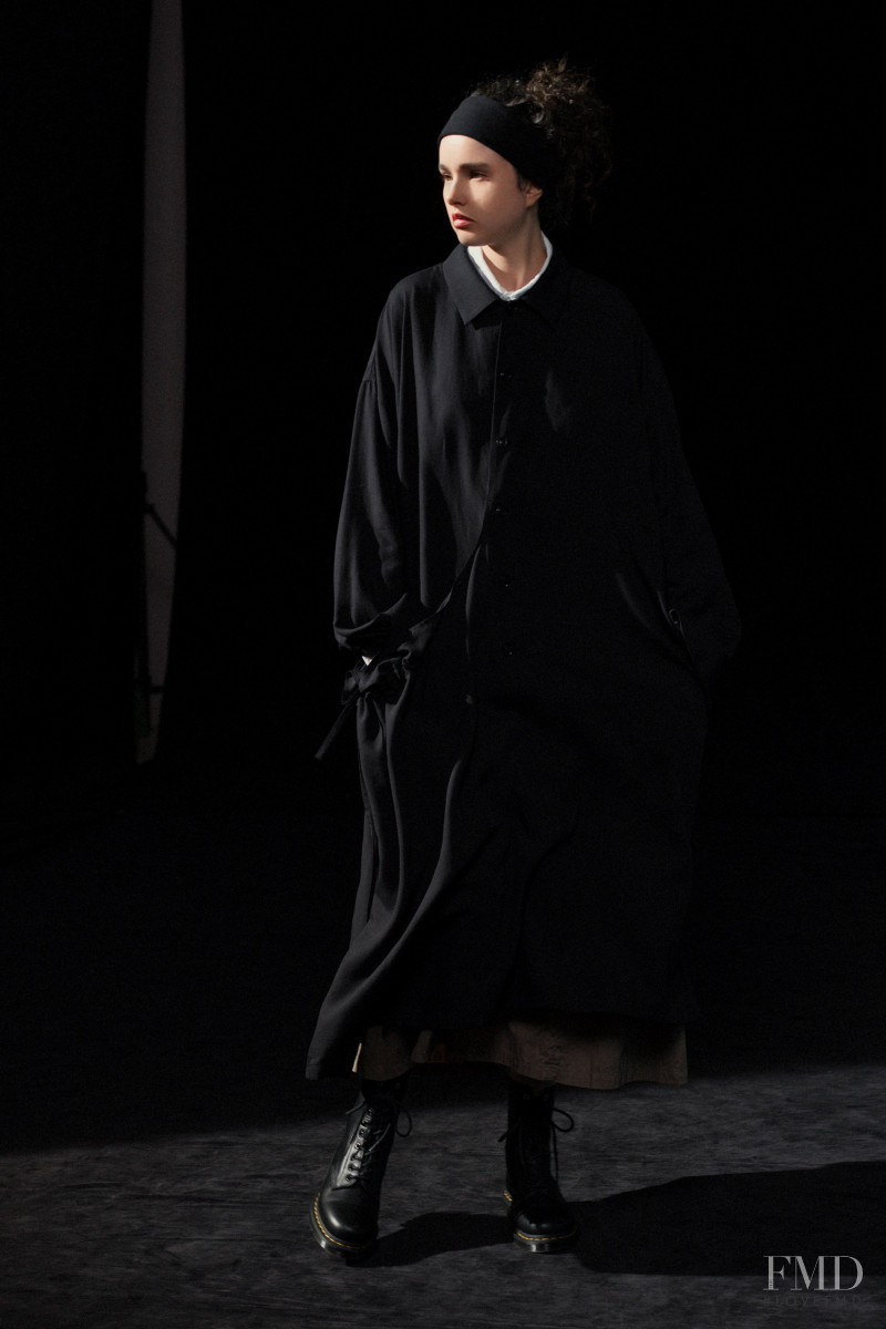 Y\'s by Yohji Yamamoto lookbook for Spring/Summer 2021