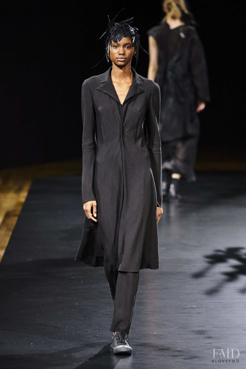 Yohji Yamamoto fashion show for Spring/Summer 2021