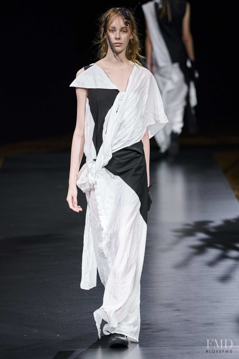 Shawna Kirkham featured in  the Yohji Yamamoto fashion show for Spring/Summer 2021