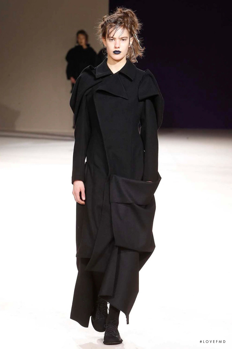 Yohji Yamamoto fashion show for Autumn/Winter 2019