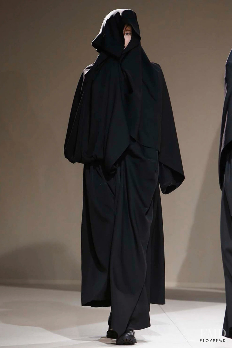 Yohji Yamamoto fashion show for Autumn/Winter 2019