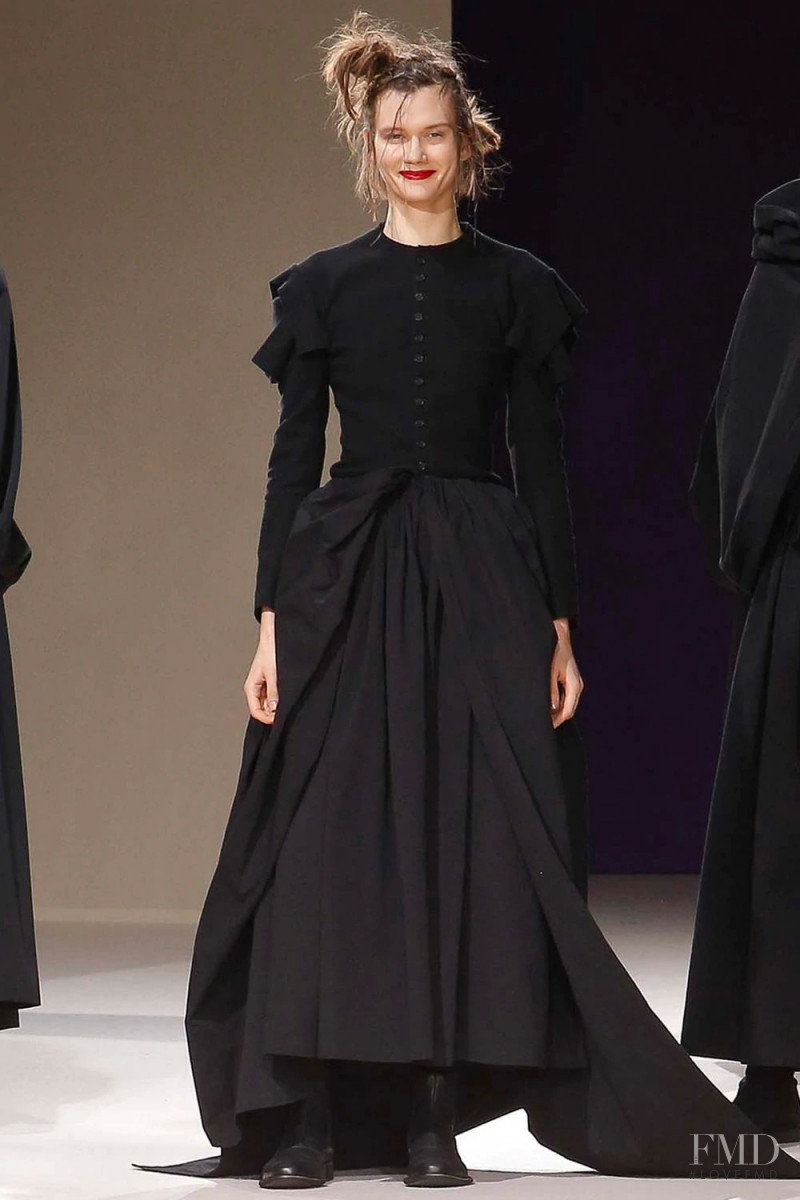 Yohji Yamamoto fashion show for Autumn/Winter 2019