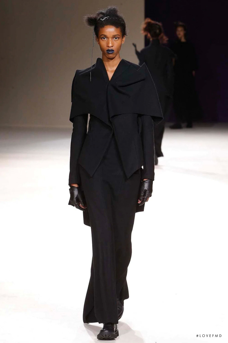 Yohji Yamamoto fashion show for Autumn/Winter 2019