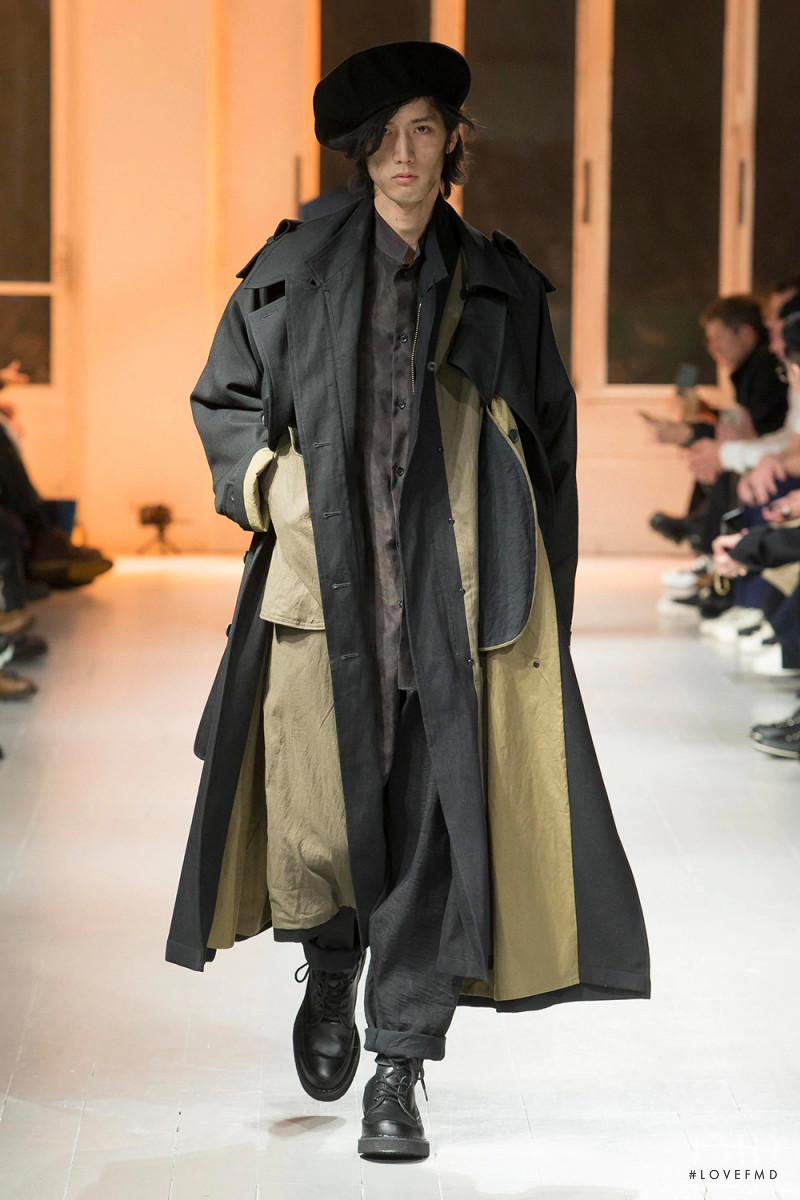 Yohji Yamamoto fashion show for Autumn/Winter 2020