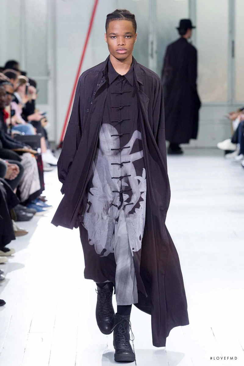 Yohji Yamamoto fashion show for Spring/Summer 2020