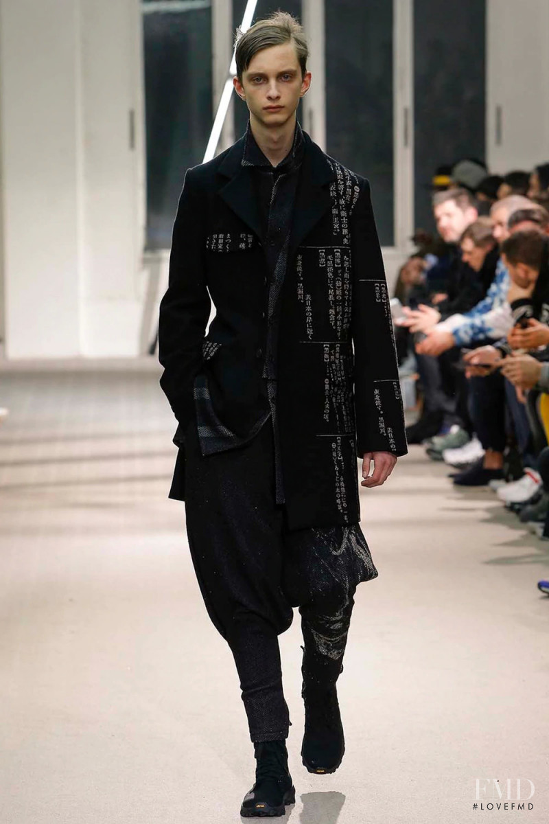 Yohji Yamamoto fashion show for Autumn/Winter 2019