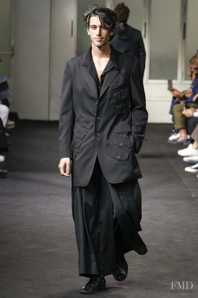 Yohji Yamamoto fashion show for Spring/Summer 2019