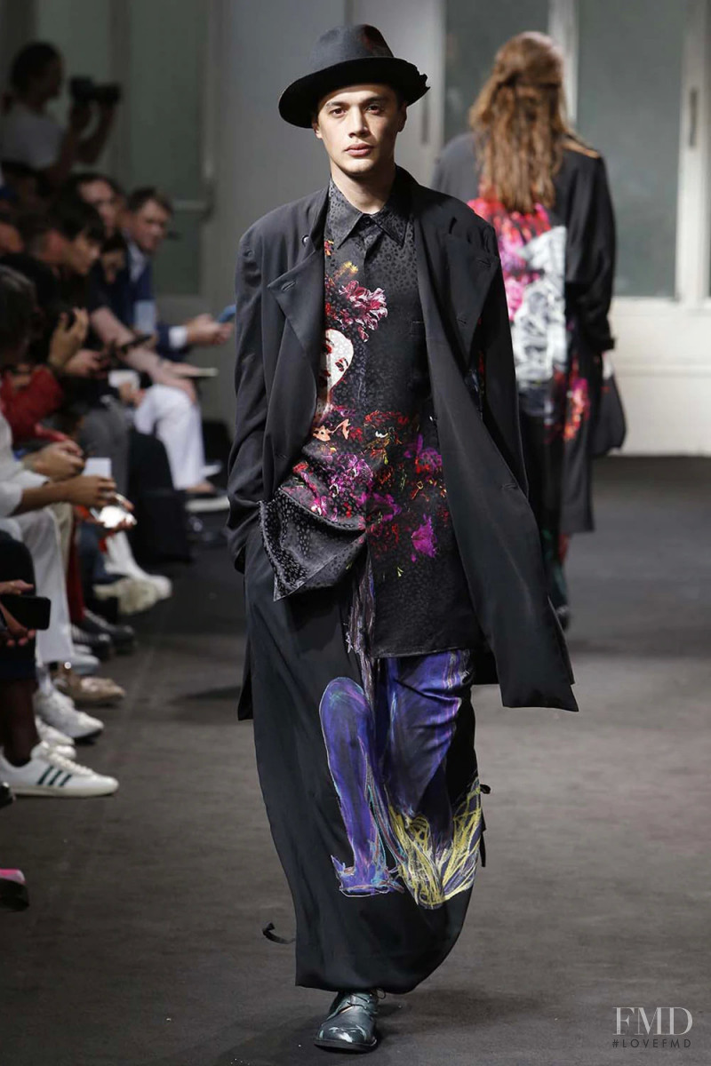 Yohji Yamamoto fashion show for Spring/Summer 2019